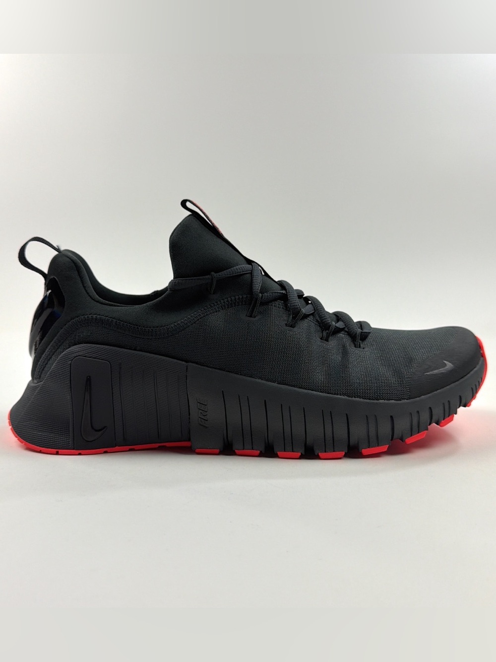 Nike Free Metcon 6 Mens Size 10 Dark Gray Red Athletic Shoes Sneakers FJ7127-008